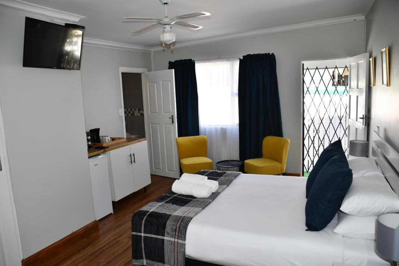 Friendz Guesthouse Knysna Ngoại thất bức ảnh